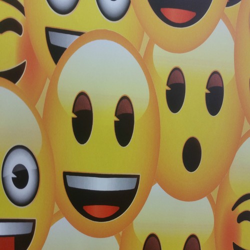 Emoji wallpaper smiley - wallpaper,
