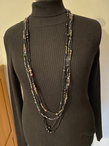 Four vintage glass bead - four,