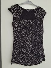 T shirt Debenhams Cowl Neck Short sleeves Black and White Size 12/Smaller fit 