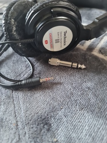 Vintage technics headphones - vintage,