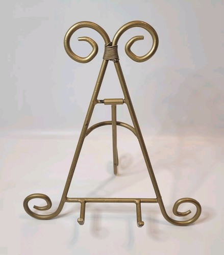 Gold tone table top - tone,