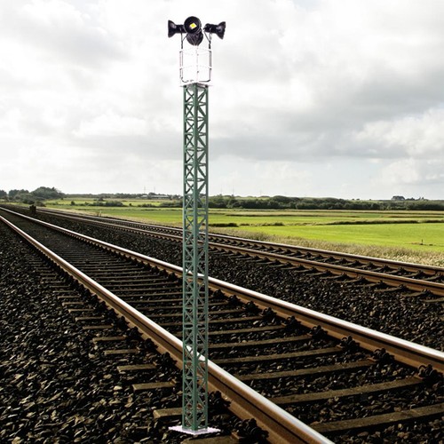 Scale model train lights - scale,