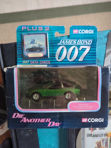 Corgi james bond 007 - corgi, jaguar
