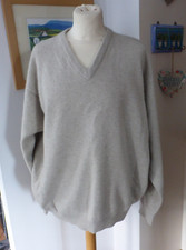 Ashford wool angora jumper v neck made in Scotland size L