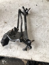 Toyota Estima Front Windscreen