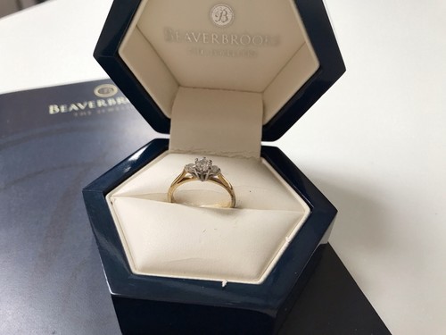Carat diamond stone - 18,