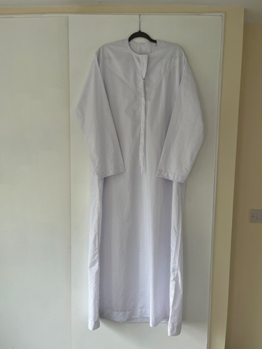 Mens white emirati thobe - white,