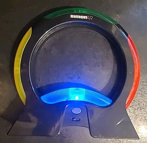 Hasbro 2015 simon air game - hasbro,