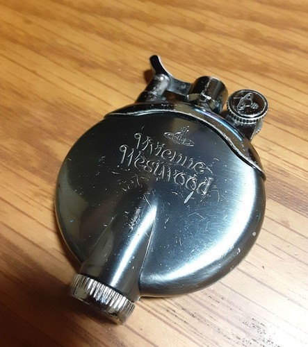 Vivienne westwood oil - vivienne, lighter