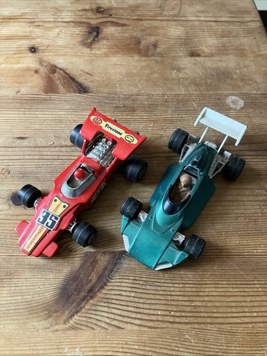 Two race cars super - super, 1978