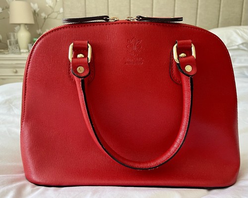 Gorgeous red italian handbag - red,