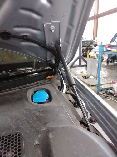 Bonnet hinge audi - lh, mk4