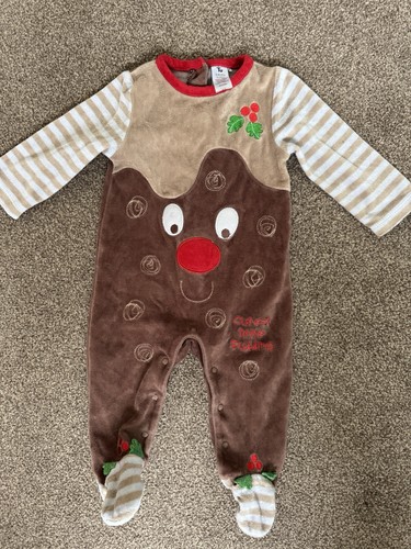Baby christmas pudding - christmas, outfit
