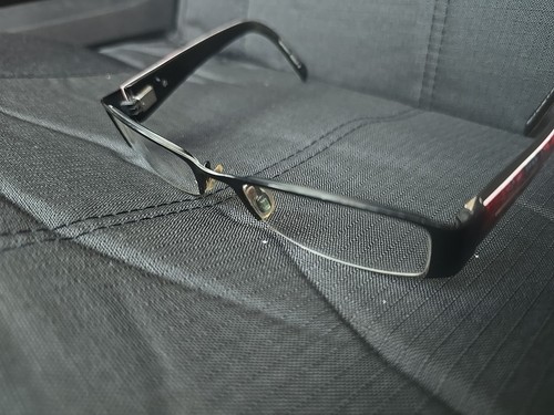 Red dead eyeglasses spec - red,