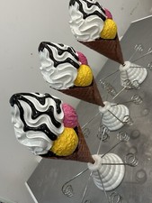 ice cream cone holder display