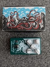 EarthQuaker Devices the Depths