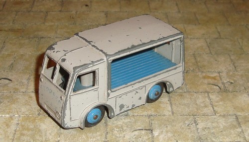Dinky toys c b electric - dinky,