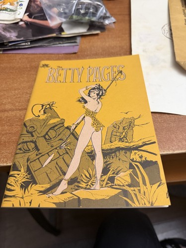 The betty pages 1987 first - #1,