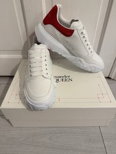 Alexander McQueen Court
