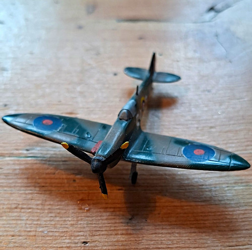 Vintage diecast supermarine - vintage,