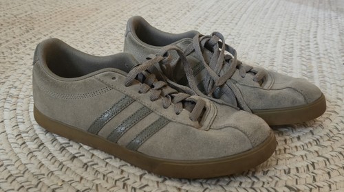Womens size adidas courtset - womens,