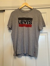 LEVI'S Grey Graphic Tee Size XL