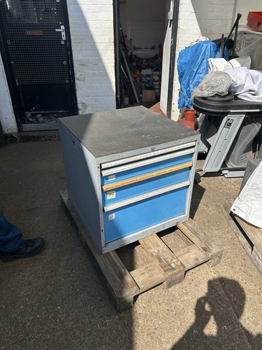 Lista engineers cabinets - lista,