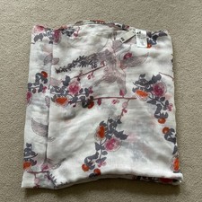 H&M white pink grey flowers