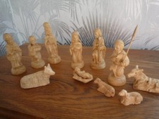 VINTAGE WOODEN CARVED NATIVITY SET