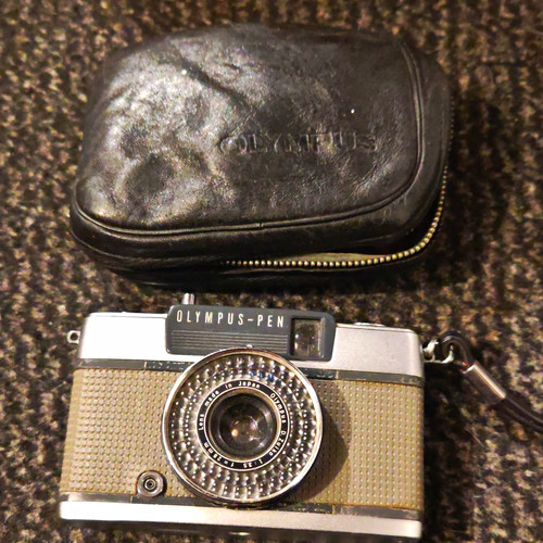 Vintage olympus pen half - olympus, pen-ee