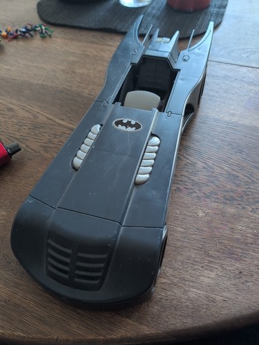 Rare 1993 batman batmobile - batman,