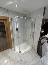 Frameless 1200x900 Offset Quadrant Cubicle & Tray . Ex Display