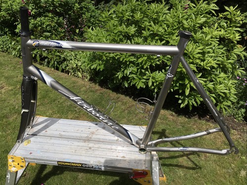 Airborne titanium road - road, bike