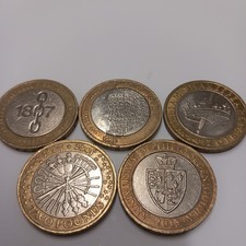 Circulated 5x £2 Pound Coins