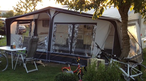 Dorema daytona caravan - caravan, awning