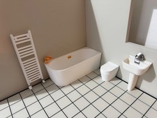 Dolls House Tiolet Sink Bath