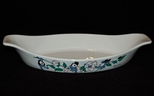 VINTAGE Ceramic Oval Casserole