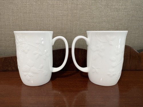 New wedgwood wild strawberry - wedgwood,