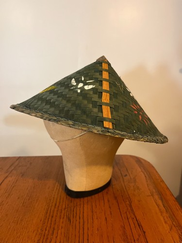 True vtg woven straw asian - vtg,