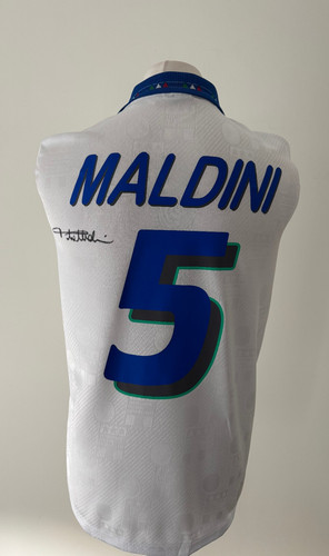 Signed paolo maldini shirt - maldini,