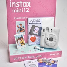 Fujifilm Instax Mini 12 Camera