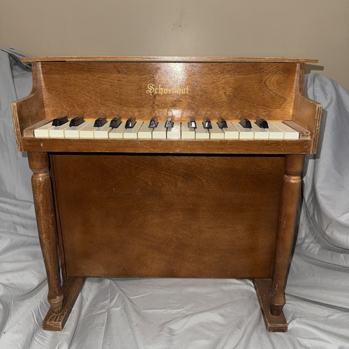 Vintage working schoenhut - working,