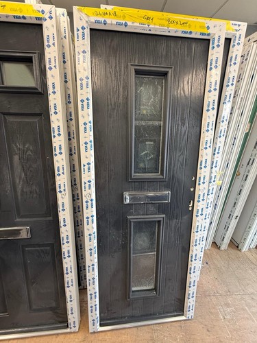 New anthracite grey composite - ,