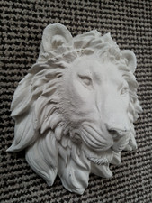 A Single 3D Beautiful Lions Head Plaster Corbel, Wall Plaque
