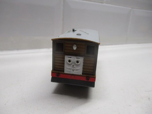 Tomy trackmaster thomas the - trackmaster,