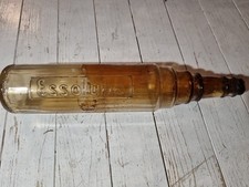 Vintage essolube glass 1 quart oil bottle.NO RESERVE & FREE POSTAGE