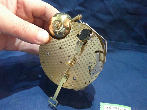 Hermle clock movement - clock, 131