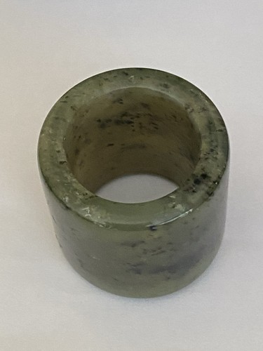 Vintage nephrite jade - nephrite,