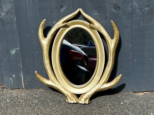 Gold oval deer - deer/stag, antler