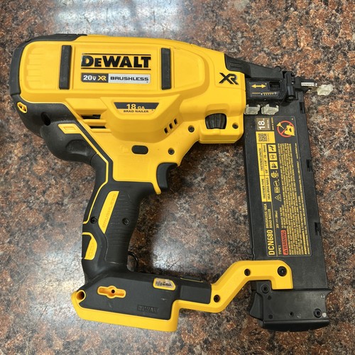 Dewalt dcn680 20v - 20v, max
